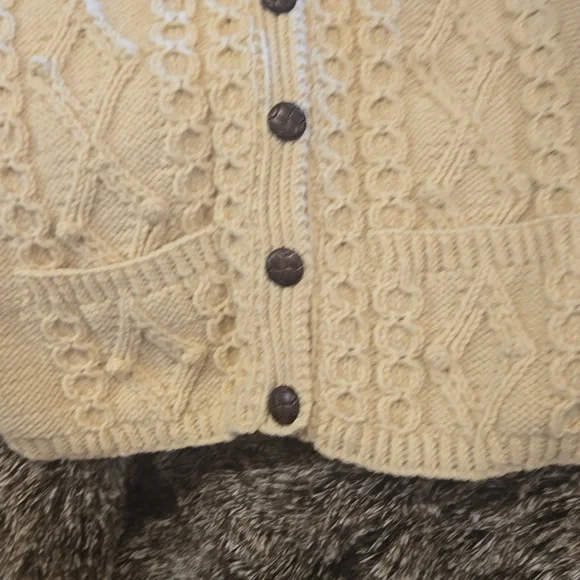 Vintage Molly McGrath Handknit Wool Cabl Knit Cardigan Sweater EUC